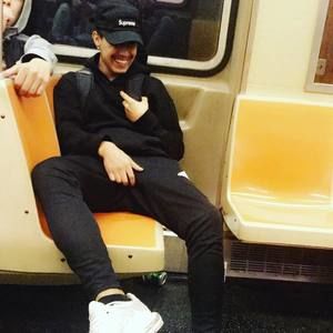 Meet your Posher, Anderson